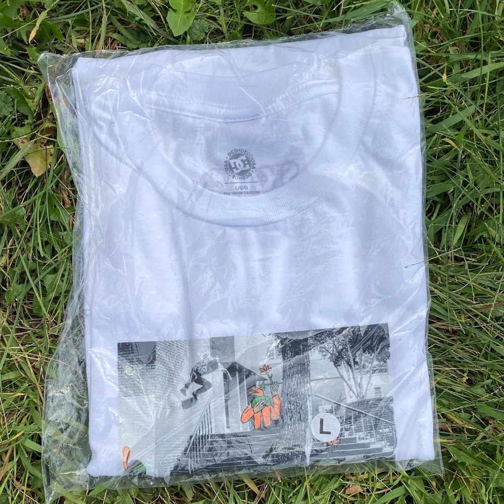 Brand new DC shirt